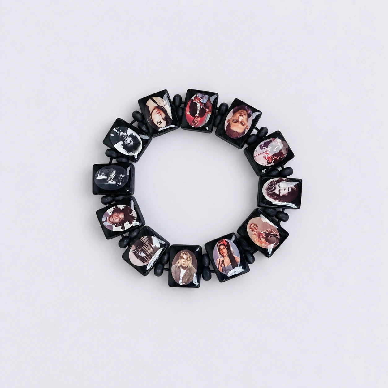 Bazo Y2K Bracelet - Image 2