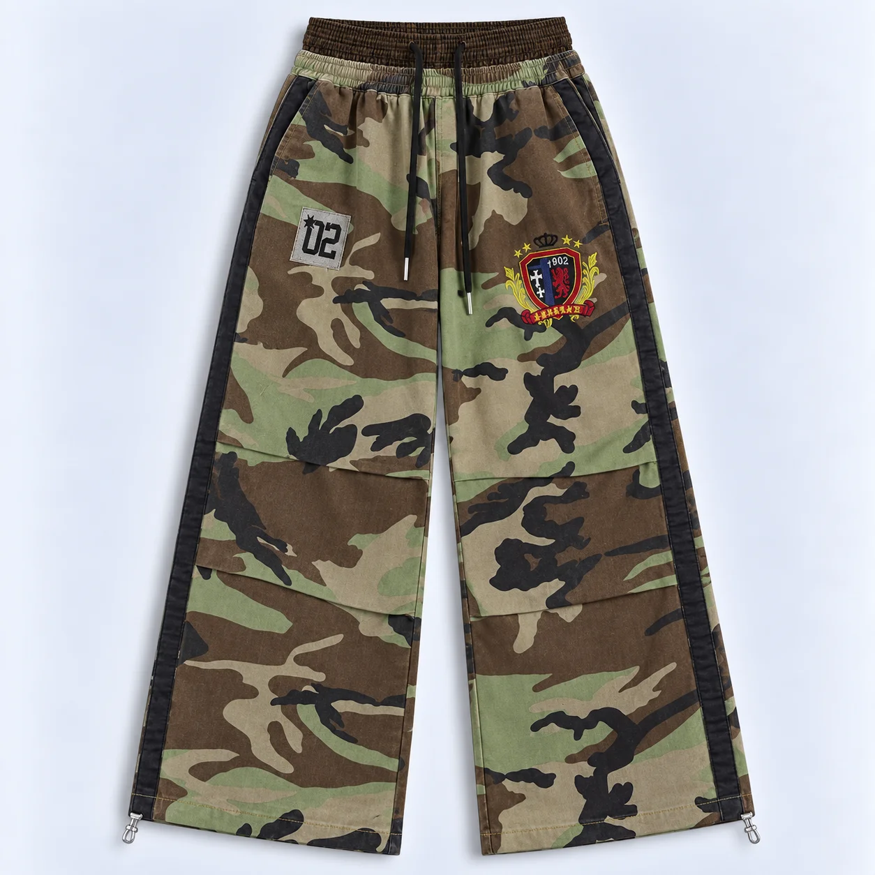 02 Camo Crest Pants